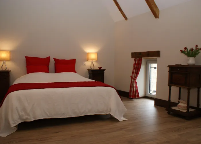 Les Frejals 3* 꼼뻬르