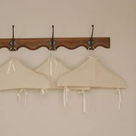 לינה וארוחת בוקר Les Frejals 3*