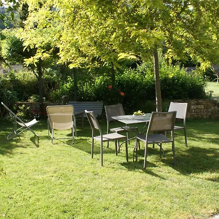 Les Frejals לינה וארוחת בוקר Compeyre