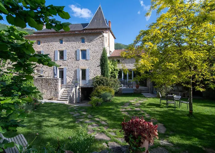 Les Frejals Bed & Breakfast 3*